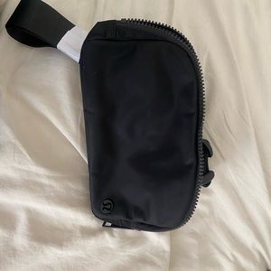 Lululemon everyday belt bag